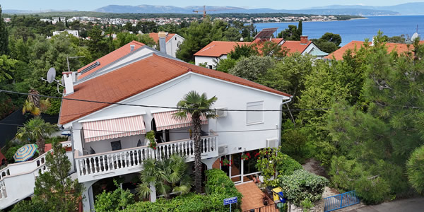 Apartments Stjepan Malinska - eksterijer